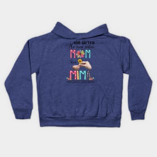 Vintage God Gifted Me Two Titles Mom And Mima  Wildflower Hands Flower Happy Mothers Day Kids Hoodie